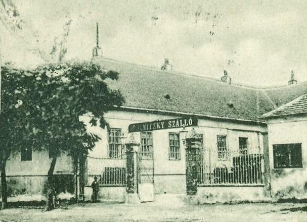 Vstup do Hotela Polnický zo Zbožnej, dobová pohľadnica 1900-1918