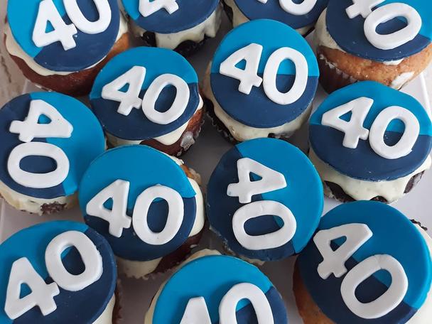 ... muffinky z oslavy "40"...