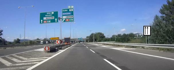 Dopravné značenie od diaľnice D2 verzia 2