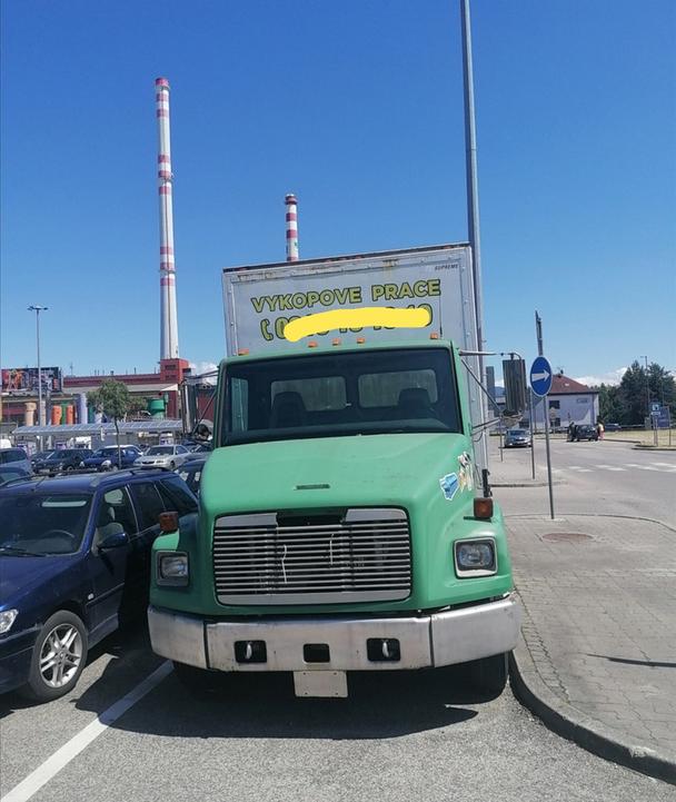 Pripomína mi náklaďáky sovietskej produkcie