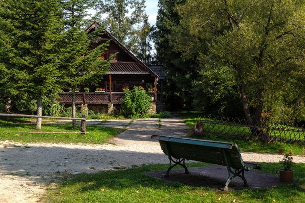 Múzeum slovenskej dediny - OZ Jahodnícke háje