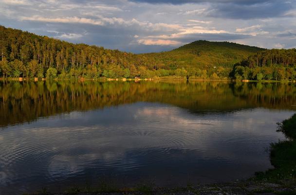 17 priehrada Veľké Uherce