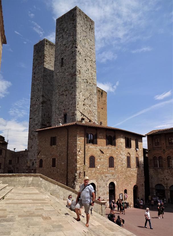 Torre del Salvucci - stredoveké dvojičky