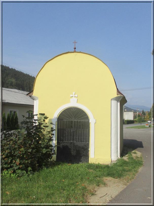 Prvý "kostol" na ceste po Hronci