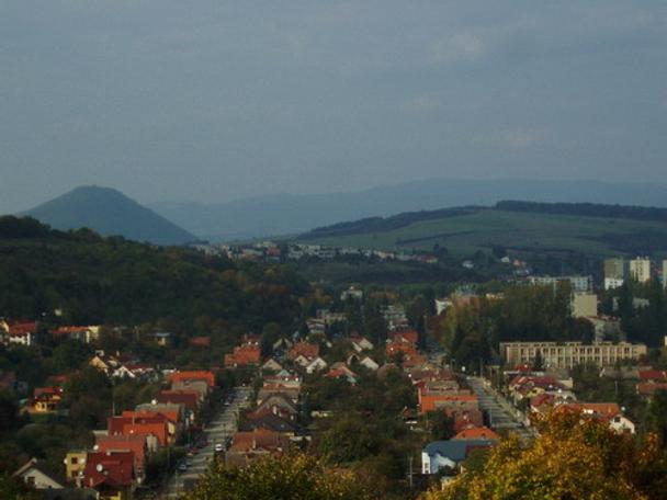 Pohľad na predmestie severného okraja mesta...