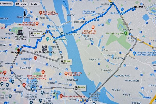 Na mape je znázornená cca 10 km dlhá cesta od centrálneho jazera Hoan Kiem, pri ktorom leží náš hotel Golden Lake, do dediny Le Mat, na predmestí Hanoja.
