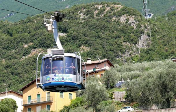 lanovka, ktorá ponúka paoamatický pohľad