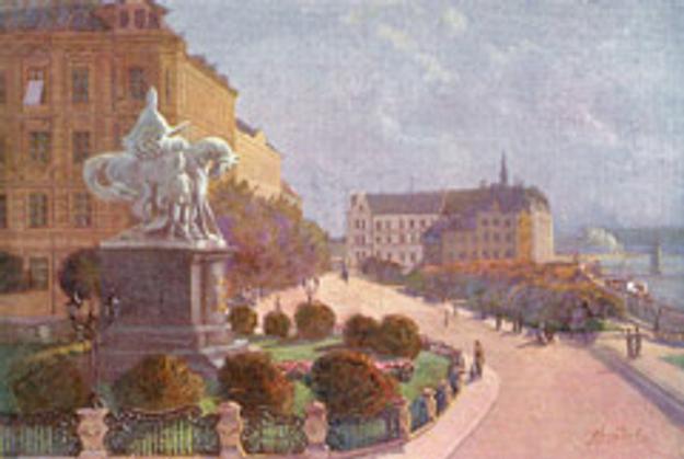 This postcard shows a sculpture of Empress Maria Theresa during the times of the Austro-Hungarian monarchy.