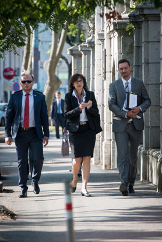 Justice Minister Lucia Žitňanská arrived on foot. 