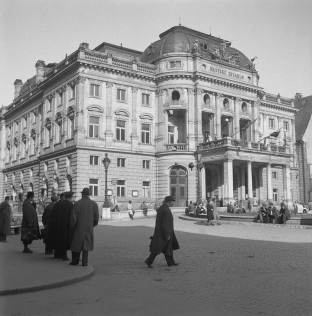 The SND building back in 1945.