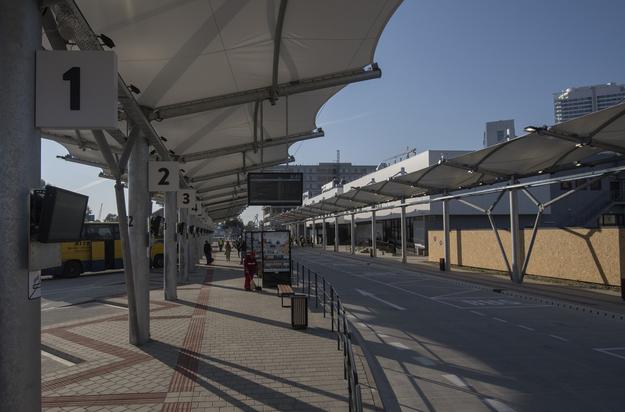 The roofing at the temporary bus station at Bottova Street.