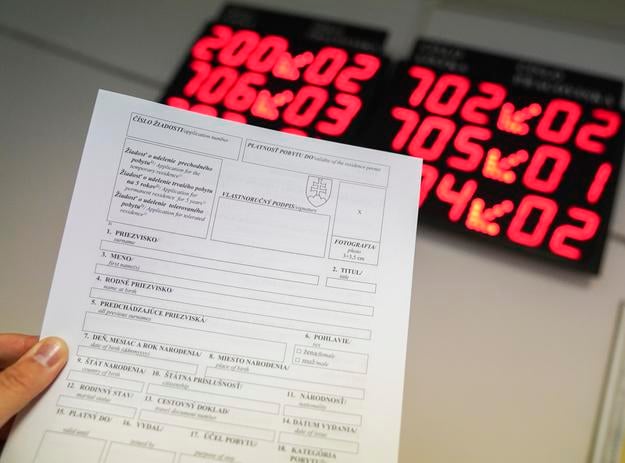 Оформлення документів для іноземців у Словаччині