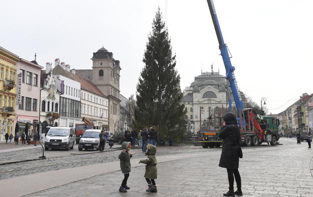 Christmas tree on the Main Street in Košice.