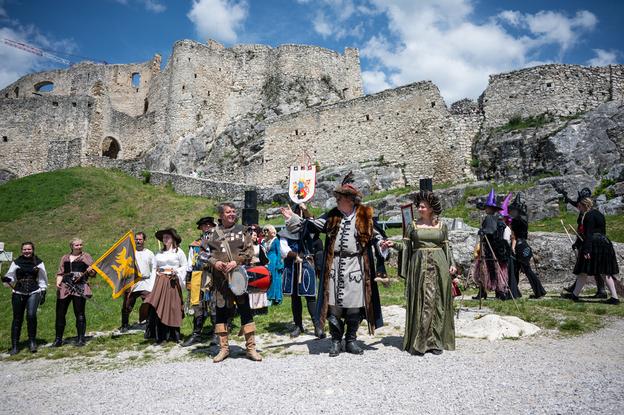 On Sunday, the summer season opened at the Spiš Castle, eastern Slovakia.