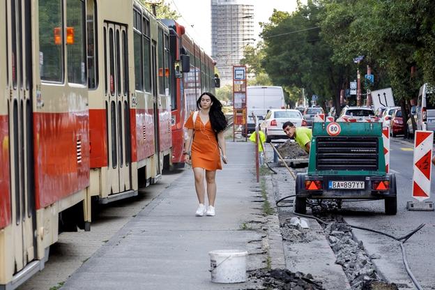 Tram line extensions in Bratislava are among the key projects for which Bratislava needs EU funds.  
