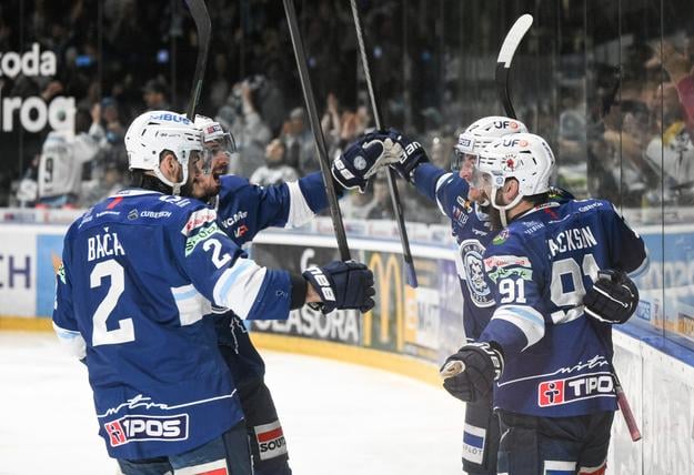 Hokejistov Nitry pasuje na titul väčšina redaktorov.