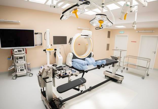 The Ružinov University Hospital in Bratislava opened new surgery rooms.