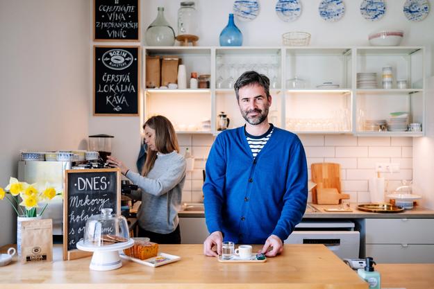 Jakub and Nikol Liška are working to bring traditional ceramics down from the shelf and back to the table.