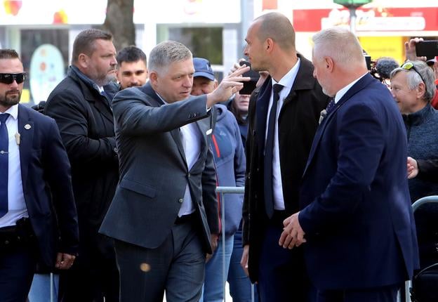 Prime Minister Robert Fico among the public during the Slovak government’s off-site session in Handlová on Thursday, 15 May 2025.