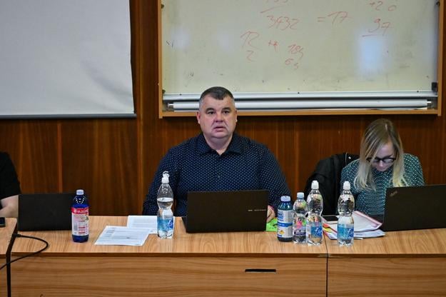 /redseda sekcie divokých vôd Slovenskej kanoistiky Martin Stanovský st. počas volebného valného zhromaždenia sekcie divokej vody 30. novembra 2024 v Bratislave.