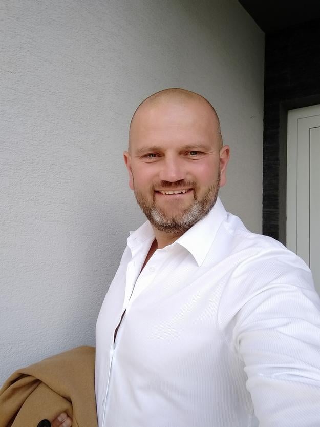 Dlhoročný vodnopólový brankár pláva dnes aj v samosprávnych vodách.