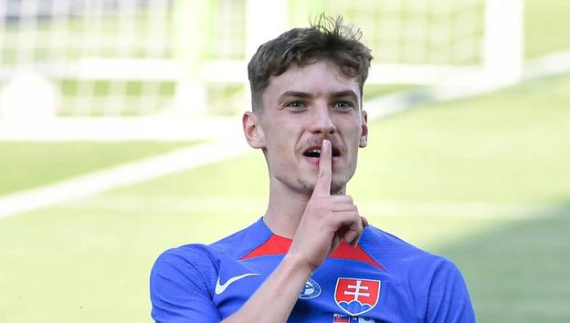 Tomáš Rigo vo farbách Slovenska.