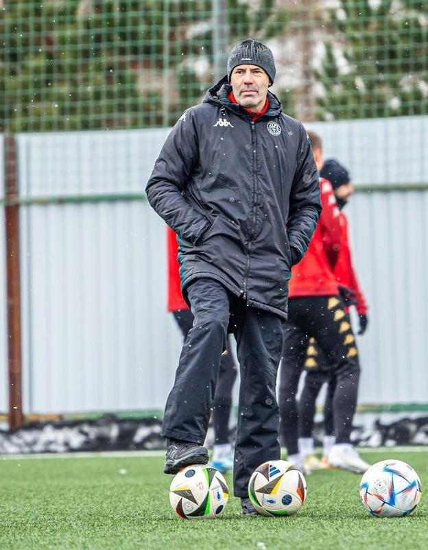 Pre Ľubomíra Reitera je FC Petržalka tretím druholigovým klubom, v ktorom bude pôsobiť ako hlavný tréner.	