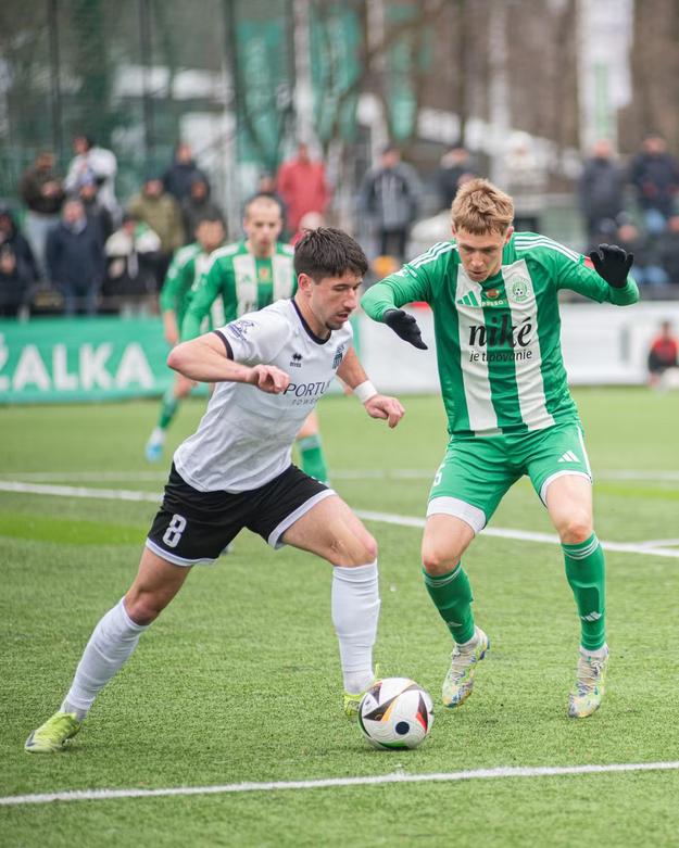Roman Begala (vľavo) v zápase proti Prešovu