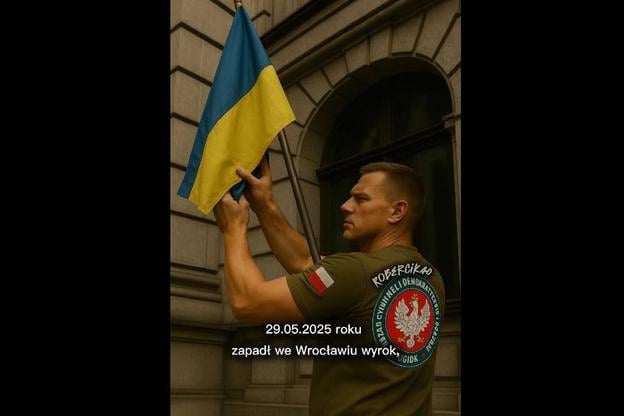 Кадр з відео, в якому закликають громадян знімати з будівель прапори України, ЄС, ЛГБТК+ та інші "непольські" символи
