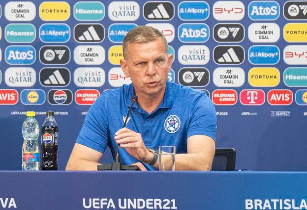 Jaroslav Kentoš počas tlačovej konferencie pred úvodným zápasom na ME do 21 rokov proti Španielsku.