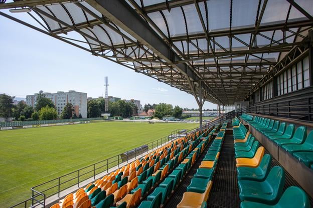 Štadión futbalového klubu FC Baník Prievidza.