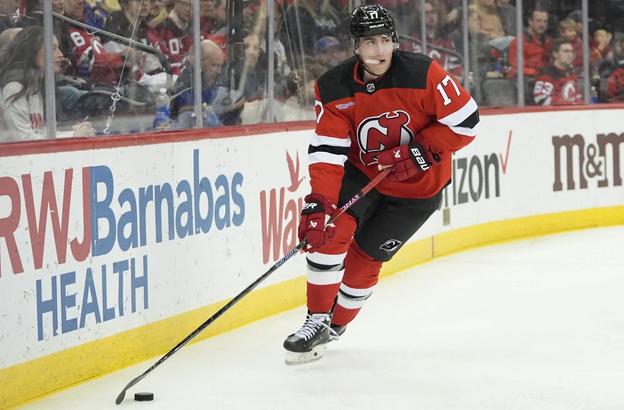 Šimon Nemec v drese New Jersey Devils.