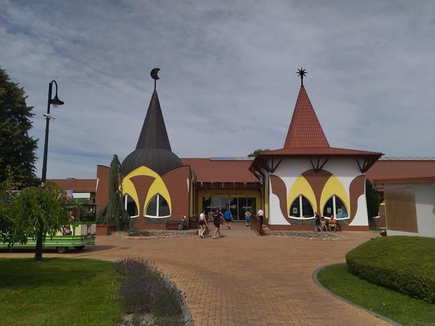 The entrance to Thermal Corvinus in Veľký Meder