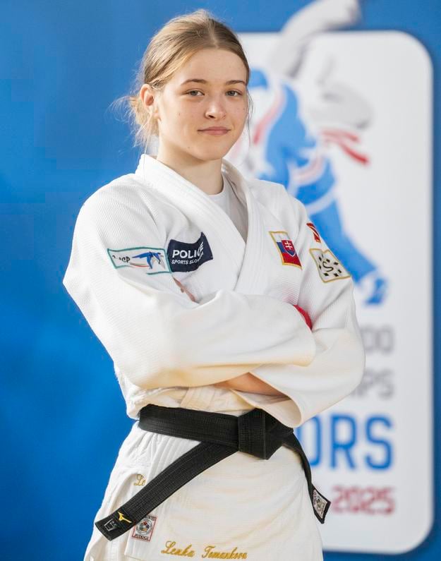 Na snímke juniorská reprezentantka Slovenska v džude Lenka Tománková pózuje 23. júna 2025 v Pezinku. 