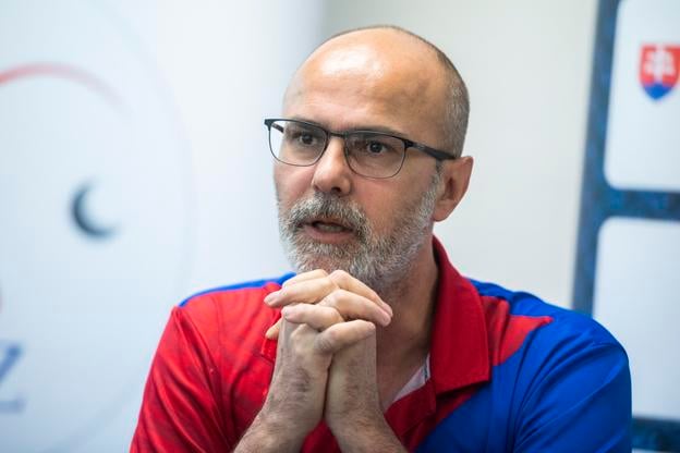 Reprezentačný tréner žien Jaromír Truksa.