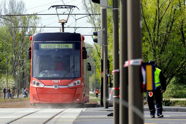 Test runs on the Petržalka tram line extension.