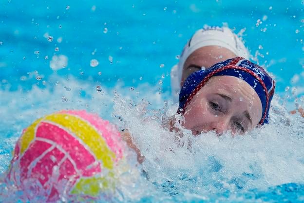 Američanka Ava Strykerová v súboji s Grékyňou Stefaniou Santovou.