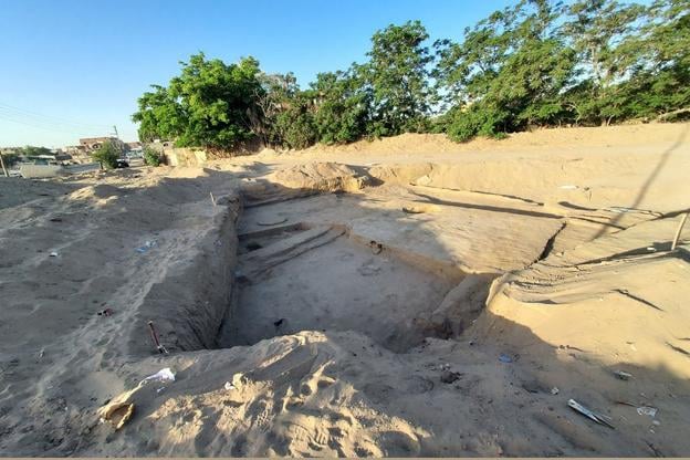 A dig site with finds from the Second Intermediate Period and the New Kingdom during the 15th season of research at the archaeological site of Tell el-Retaba.
