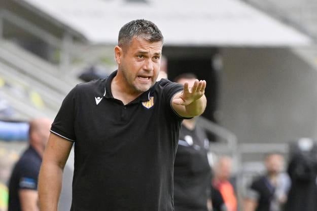 Tréner DAC-u Branislav Fodrek v zápase 1. kola DAC 1904 Dunajská Streda - MFK Zemplín Michalovce v Dunajskej Strede.