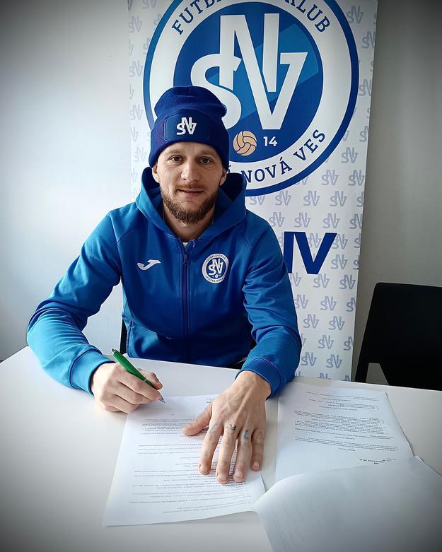Miloš Lačný pokračuje v kariére už len na amatérskej úrovni, sezónu 2025/26 strávi v Spišskej Novej Vsi.