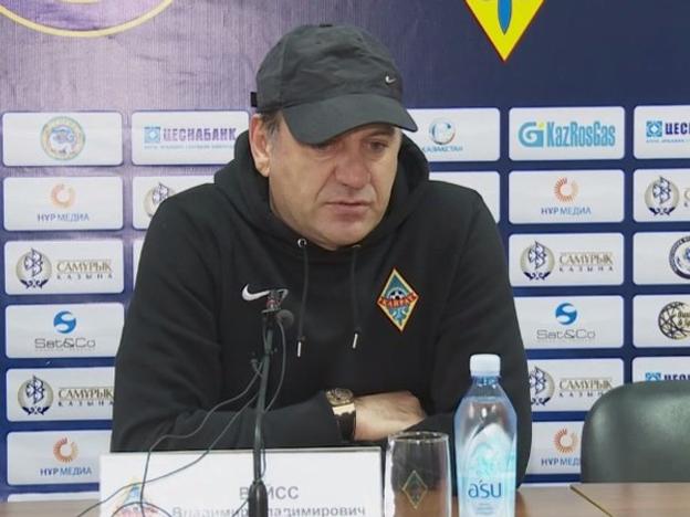 Vladimír Weiss st. počas pôsobenia v Kajrate Almaty.