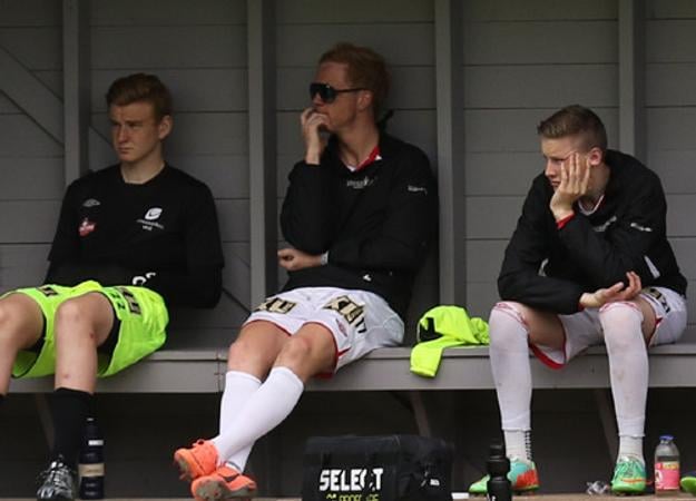  Johannes Thingnes Bö ešte na lavičke klubu zo Strynu.