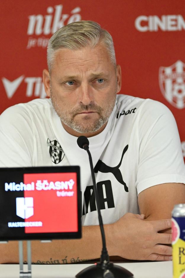 Tréner Trnavy Michal Ščasný.