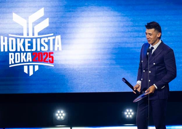 Martin Fehérváry získal ocenenie v kategórii Najlepší obranca (Cena Róberta Švehlu) počas slávnostného galavečera na Bratislavskom hrade.