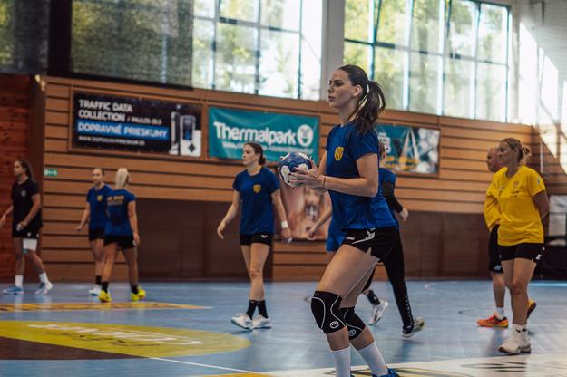 Brazílska posila HC DAC Dunajská Streda Ana Bolzanová ocenila vysokú úroveň tréningového procesu v klube zo Žitného ostova.