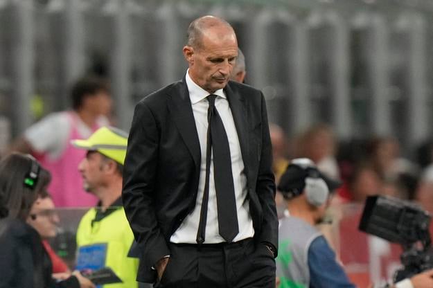 Tréner AC Miláno Massimiliano Allegri po prehre s Cremonese.