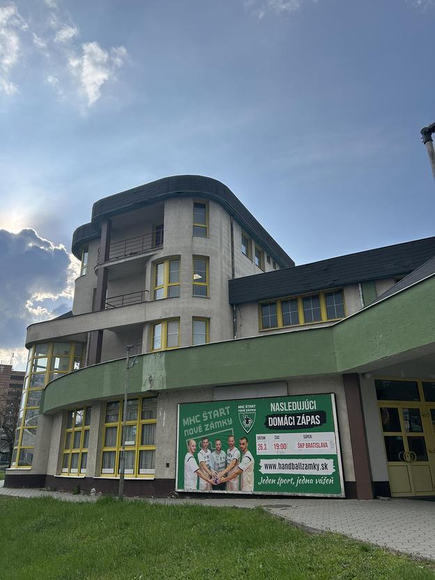 Novozámockú halu Milénium čaká rozsiahla rekonštrukcia.