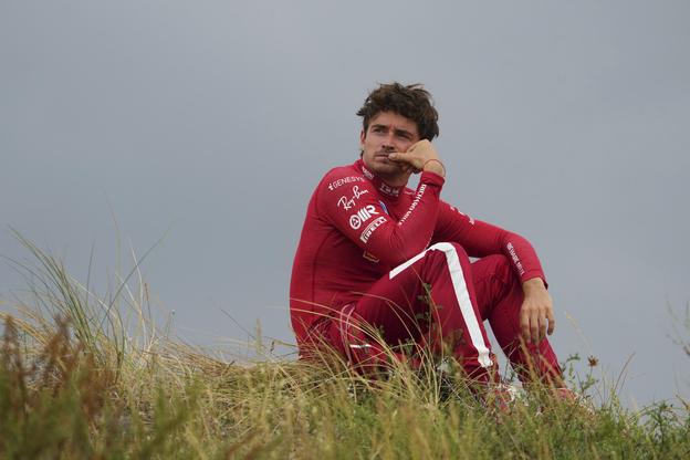 Charles Leclerc po vypadnutí z VC Holandska.