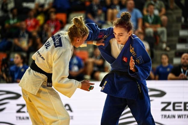 Kristína Lili Križová (vpravo) v súboji s Bulharkou.