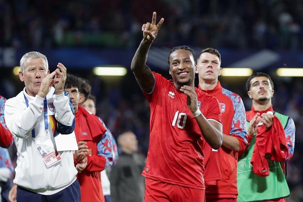 Gerson Rodrigues (s číslom 10) je historicky najlepší strelec luxemburskej reprezentácie.